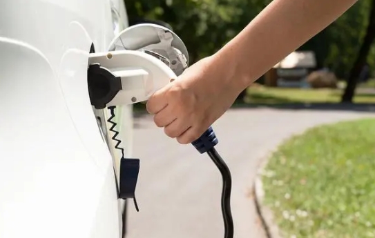2023年主流電動汽車價格走向：究竟是漲還是跌？幅度能夠有多大？｜界面預言家?