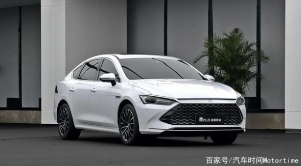全球電動汽車銷量近650萬輛，五菱異軍突起，特斯拉穩固頭名