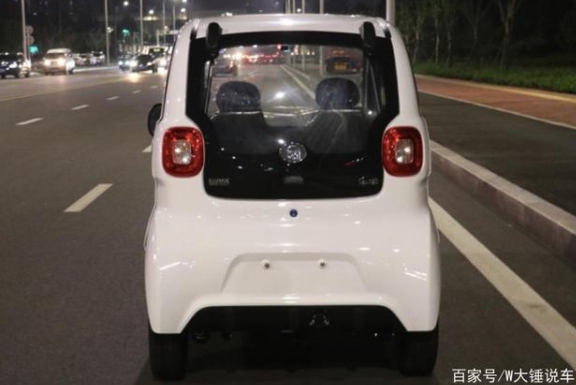 富路四輪電動車評測:搭載1500W電機,續航100公里,帶四輪碟剎