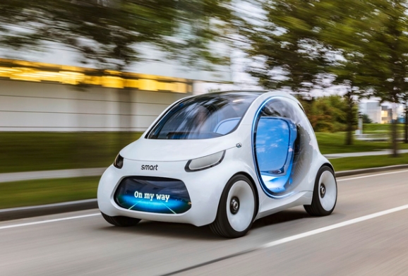 14億國人不懂了：電動汽車和燃油汽車，到底買哪一個更劃算呢？
