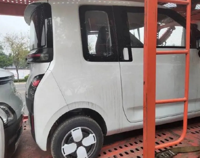 叫AirEV，五菱全新電動車曝光，長得有點怪異