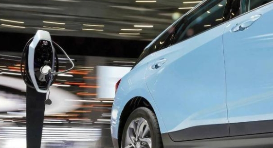 最受信賴電動汽車品牌調研：特斯拉第一、蘋果意外入榜