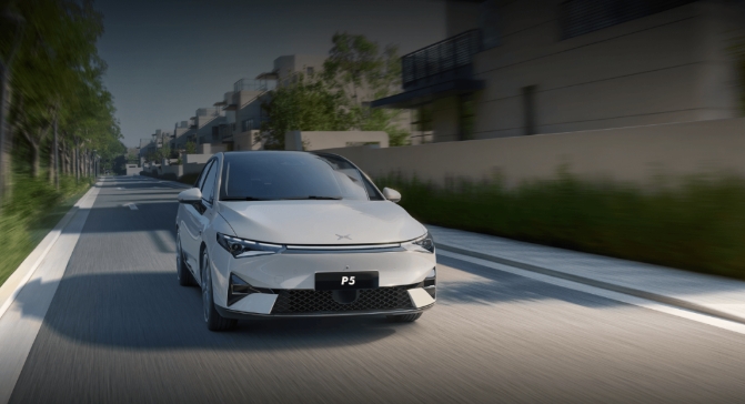20萬純電轎車就可以搞定的威馬智能電動汽車，性能極強