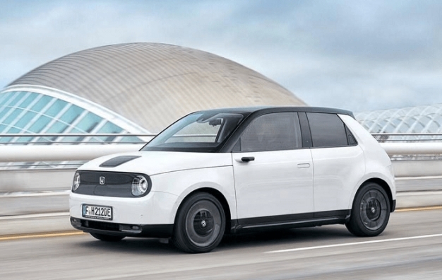日系三強齊推新電動車，電動化攻勢兇猛，能一舉翻身嗎？