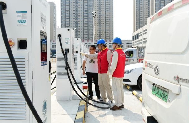 重慶江津最大電動汽車公共充電站投運