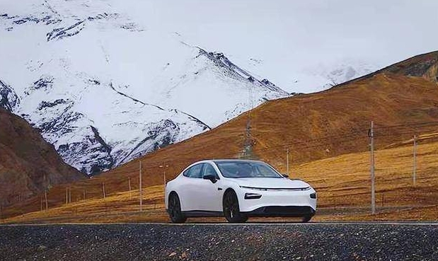 跑一趟高速，純電動汽車的優缺點體現得淋漓盡致
