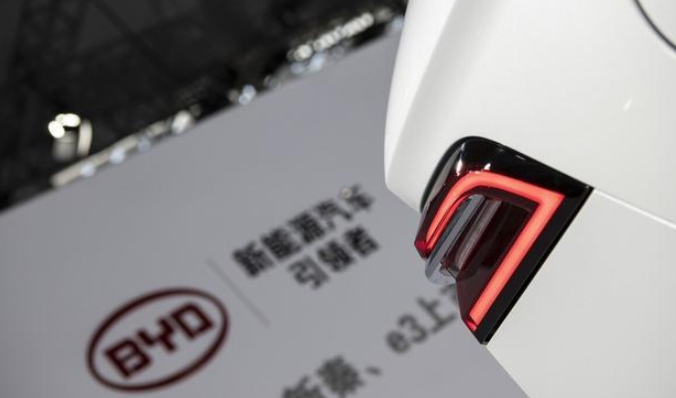 世界燃油車即將淘汰，中國電動汽車準備征服世界
