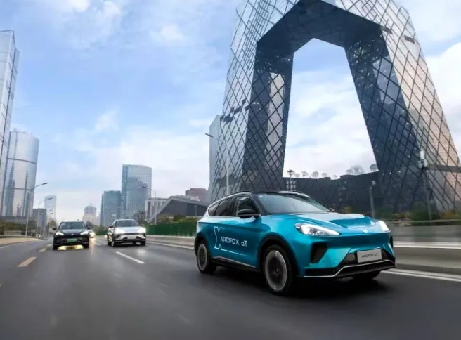 外媒：中國崛起為電動汽車出口大國