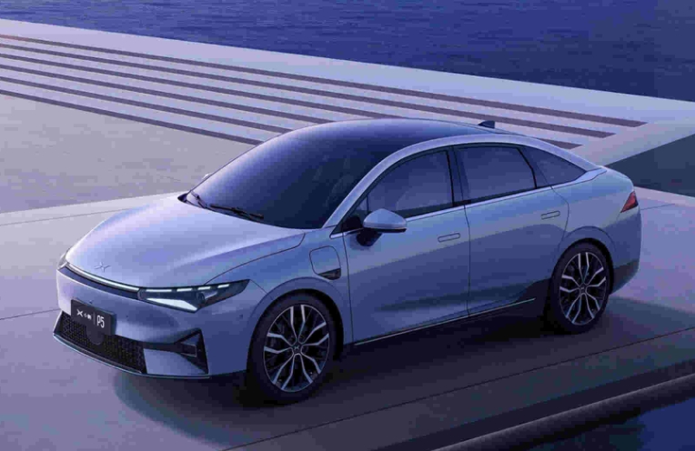 新電途+小鵬，駕乘電動汽車領略祖國壯美河山