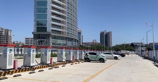 濰坊布局電動汽車充電設(shè)施發(fā)展，力爭三年后充電樁達(dá)一萬兩千個