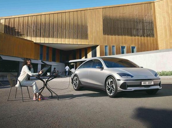 現代汽車純電動汽車IONIQ(艾尼氪)6全球首秀，最大續航里610km