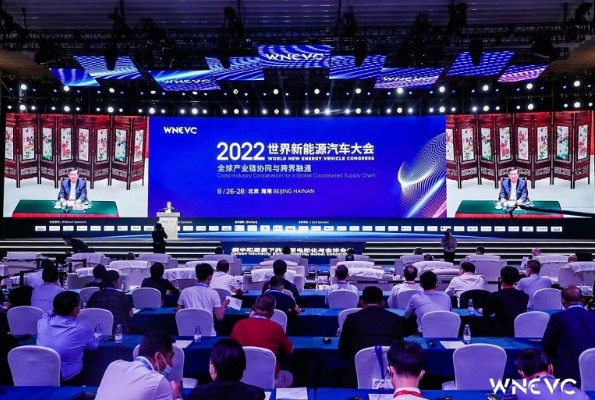 LG新能源以領先技術推動智能制造，協同產業鏈推動電動汽車市場升級