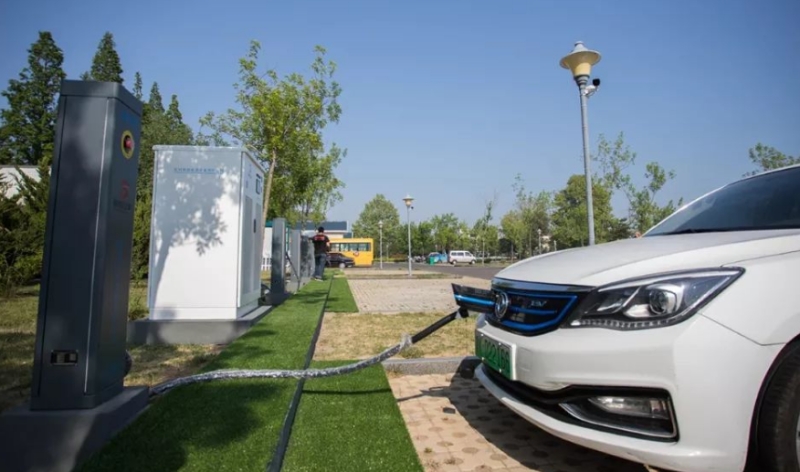 構建電動汽車全省統一充電服務入口