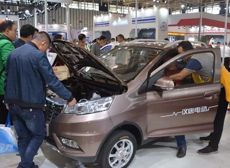 中國新能源汽車產(chǎn)業(yè)2022“完美”收官