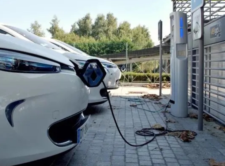 新能源汽車電動化浪潮不止瀚川智能增持與回購并行彰顯發(fā)展信心
