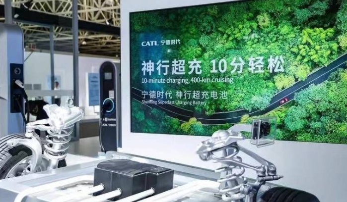 電動汽車“南強北弱”寧德時代破局