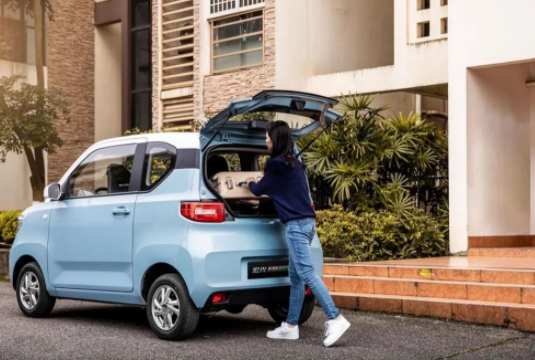 宏光MINIEV風光不再，市占率大跌，微型電動車賣不動了？