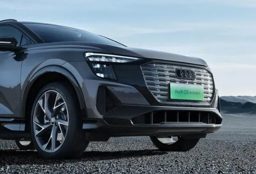 豪華電動汽車選哪款？上汽奧迪Q5etron用實力給你答案