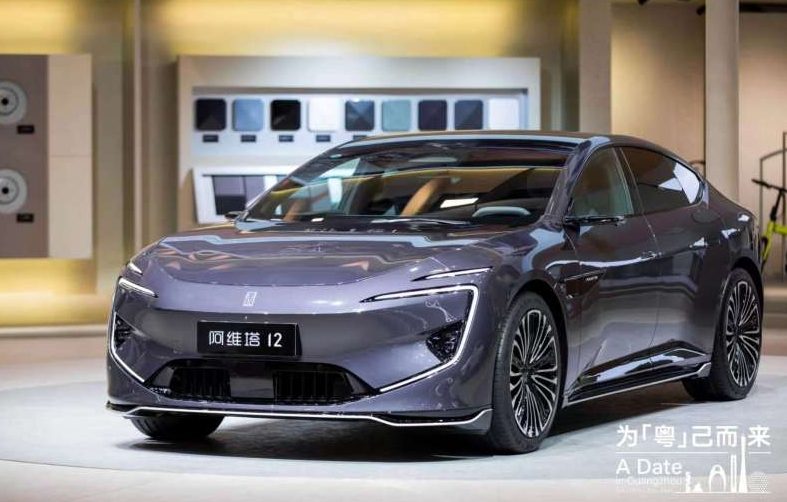 定義智能電動(dòng)汽車(chē)豪華新標(biāo)準(zhǔn)