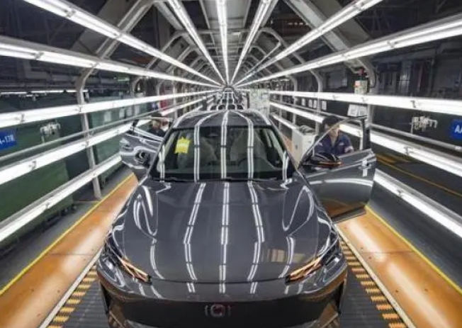 長安汽車開啟產(chǎn)銷“沖刺跑”多款新能源車型將上市發(fā)布