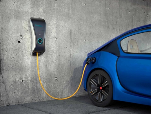 火熱的純電動車,是新趨勢還是智商稅?