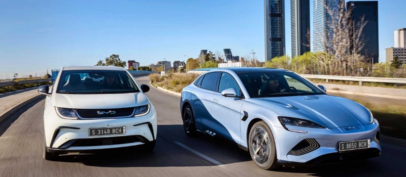 英國(guó)：比亞迪Seal能與特斯拉Model3匹敵嗎？這篇完全充電的評(píng)論試圖找出答案