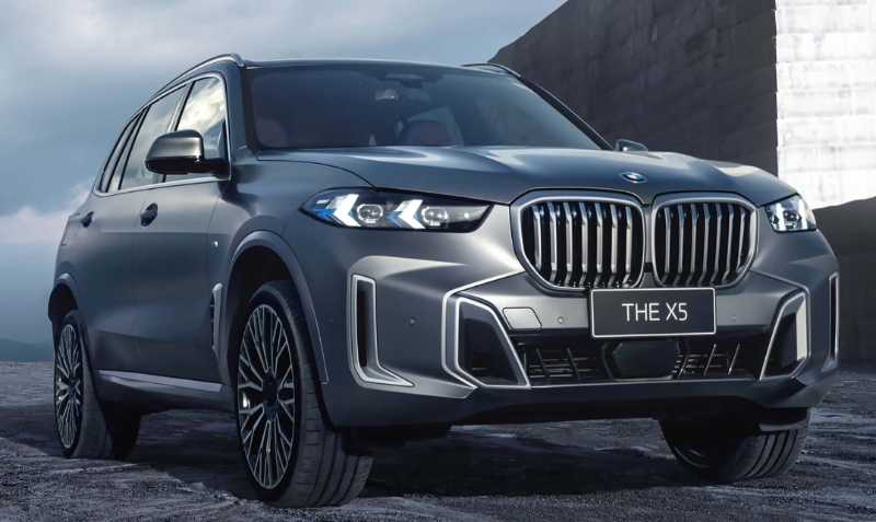 面向中國的改款BMWX5Li腿部空間增加13厘米