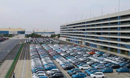 中國新能源汽車加速駛向全球