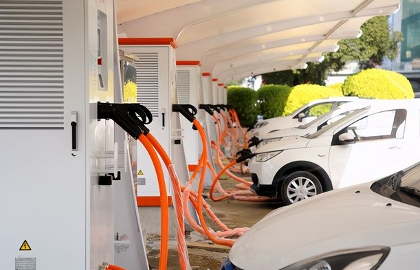 上海電動汽車年度公共充電量首次突破1億千瓦時