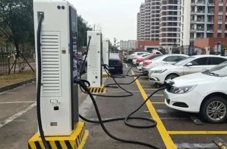 杭州優化新能源汽車基建規劃已建成充電設施26.8萬個