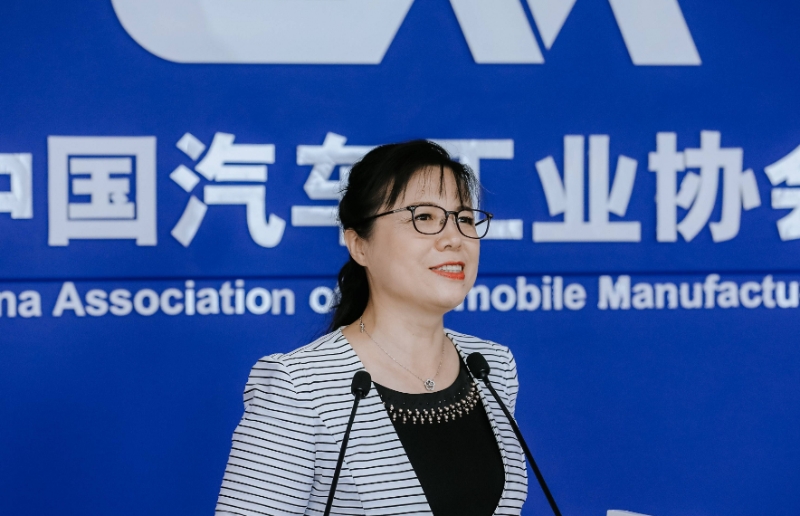 專訪中汽協許海東：新能源汽車價格隨規模、原材料供應改善而走低