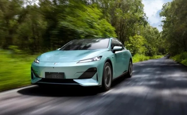 長(zhǎng)安汽車：探索新能源汽車發(fā)展的中國(guó)路徑