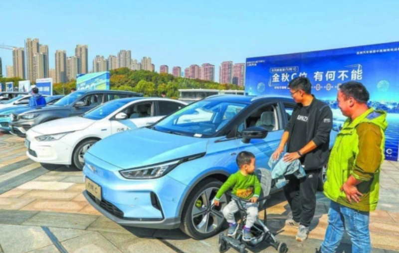 「市場觀潮」新能源汽車下鄉大有可為