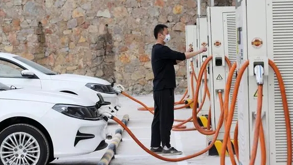 兩部門印發(fā)意見支持新能源汽車下鄉(xiāng)
