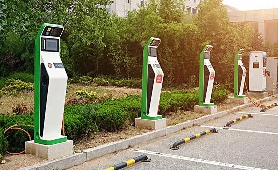 LG電子開始量產電動汽車充電樁