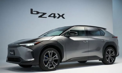 電動化不是萬能藥：美國汽車制造商喜歡的大型電動汽車資源消耗巨大