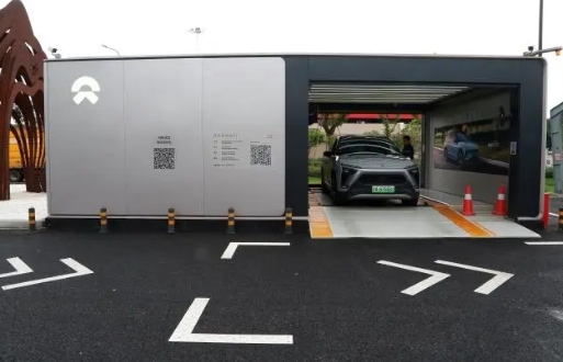 開電動汽車上高速,可以選擇的充電設(shè)備越來越多了