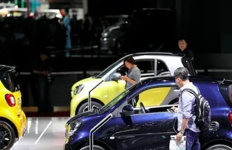 新能源汽車高位增長馬力十足