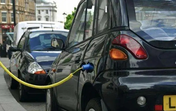 歐洲1至4月電動汽車銷量超越柴油車