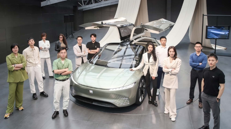 通用汽車的ProximaEV概念車在中國(guó)亮相,帶有別克徽章和鷗翼門