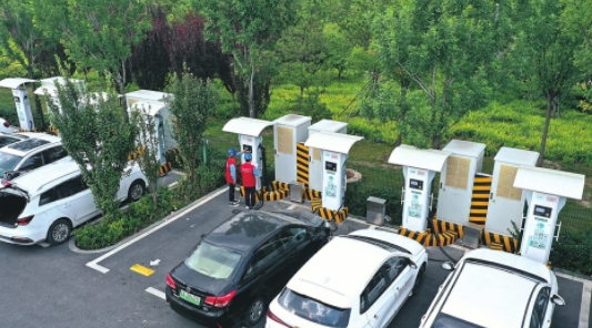 【加快充電換電設施建設促進電動汽車產(chǎn)業(yè)發(fā)展】我省三大舉措助力充（換）電基礎設施建設