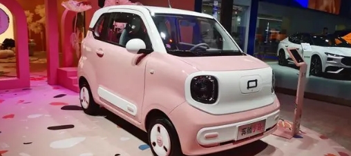 長春汽博會：新能源汽車備受青睞
