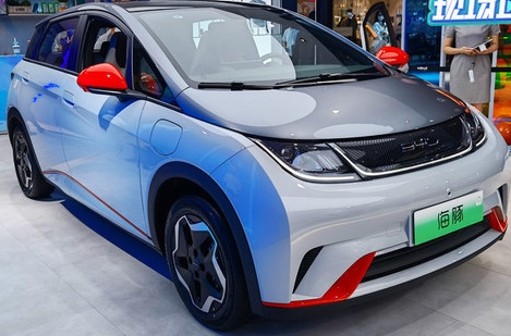 比亞迪推出巴西版海豚電動車售價22.34萬元