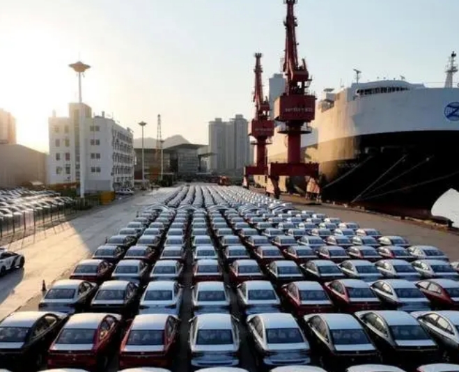國家發改委：我國新能源汽車累計出口53.4萬輛同比增長1.6倍