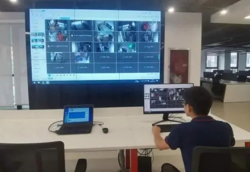 像加油一樣方便！松江企業(yè)讓電動汽車“補能”更便捷！