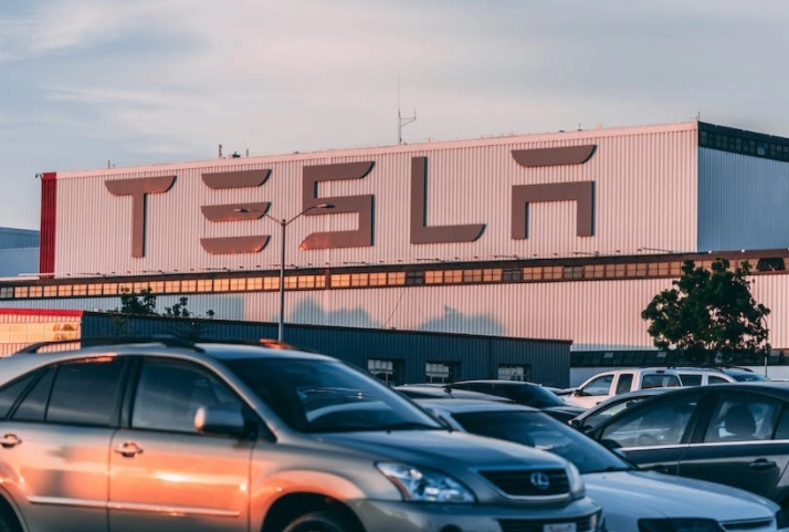 美國上半年電動汽車銷量55.733萬輛：同比飆升50%，但增速放緩