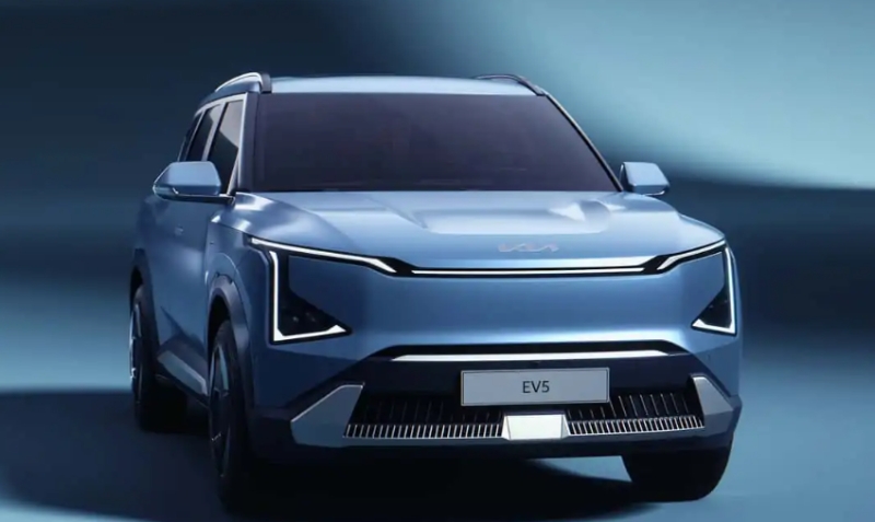 2025款起亞EV5亮相，一款具有概念車外觀的家庭友好型緊湊型SUV