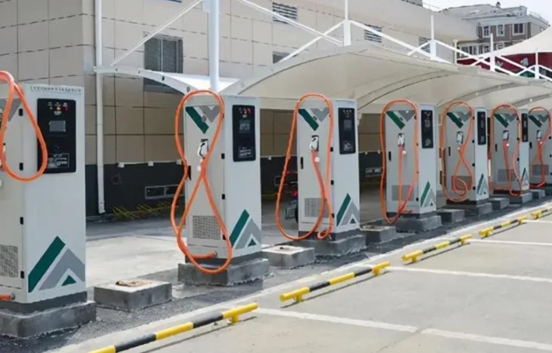 電動汽車滿格電只需2分鐘武漢建成20座乘用車換電站