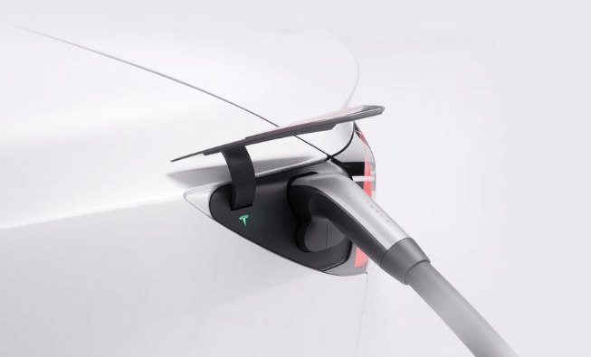 馬自達在北美采用特斯拉電動汽車充電標準