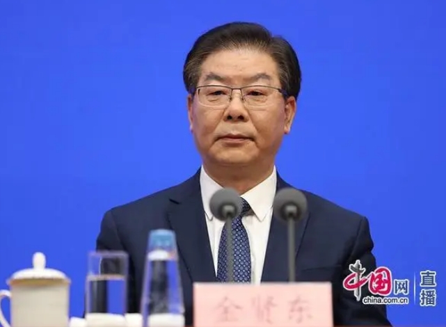 國家發改委：2023年我國新能源汽車產銷均超900萬輛，連續9年居世界第一